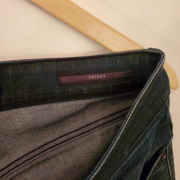 Guess Jeans - Picture 3 of 8